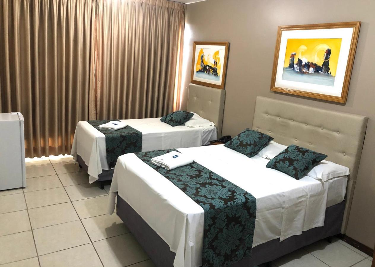 Max Hotel Núcleo Bandeirante Dış mekan fotoğraf