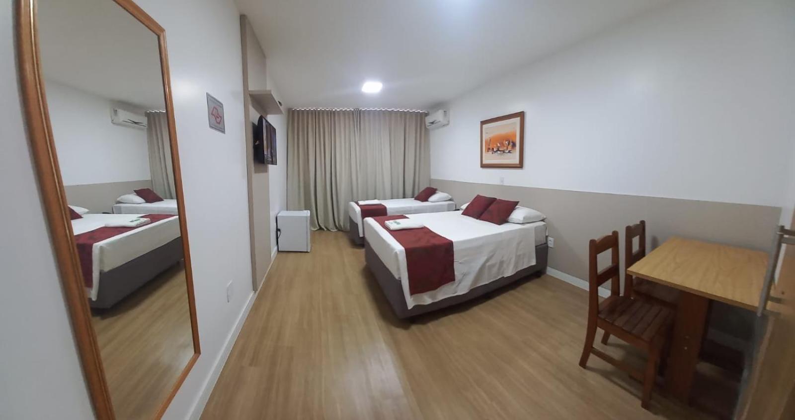 Max Hotel Núcleo Bandeirante Dış mekan fotoğraf
